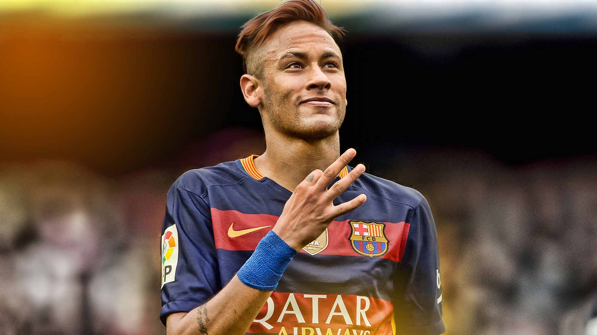 FOOTBALL-004