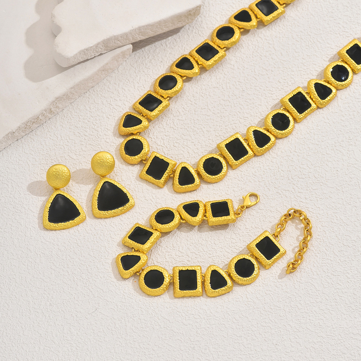 Jewelry100