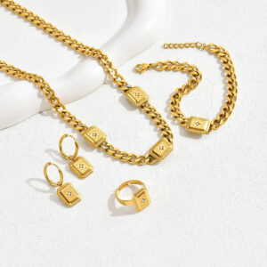 Jewelry030