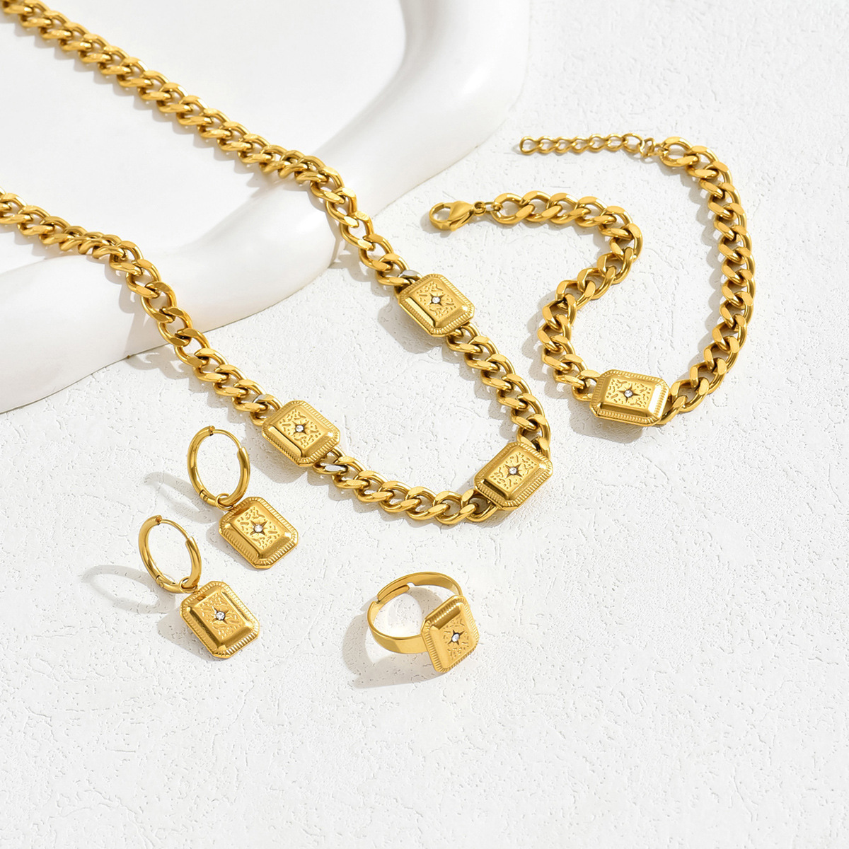 Jewelry030