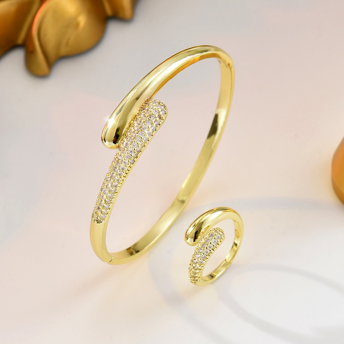Jewelry058