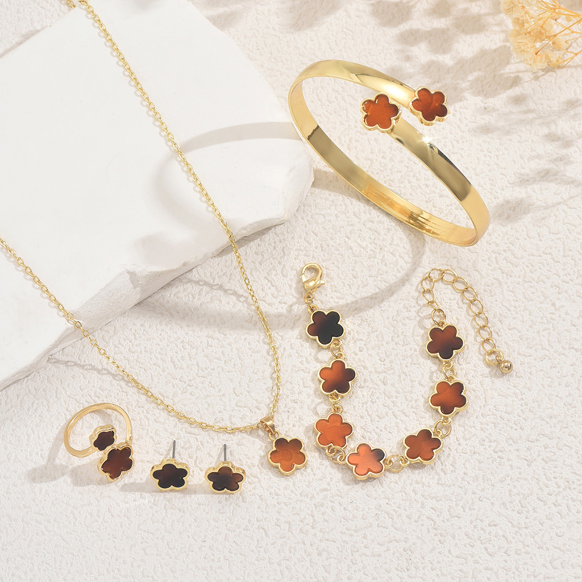 Jewelry093
