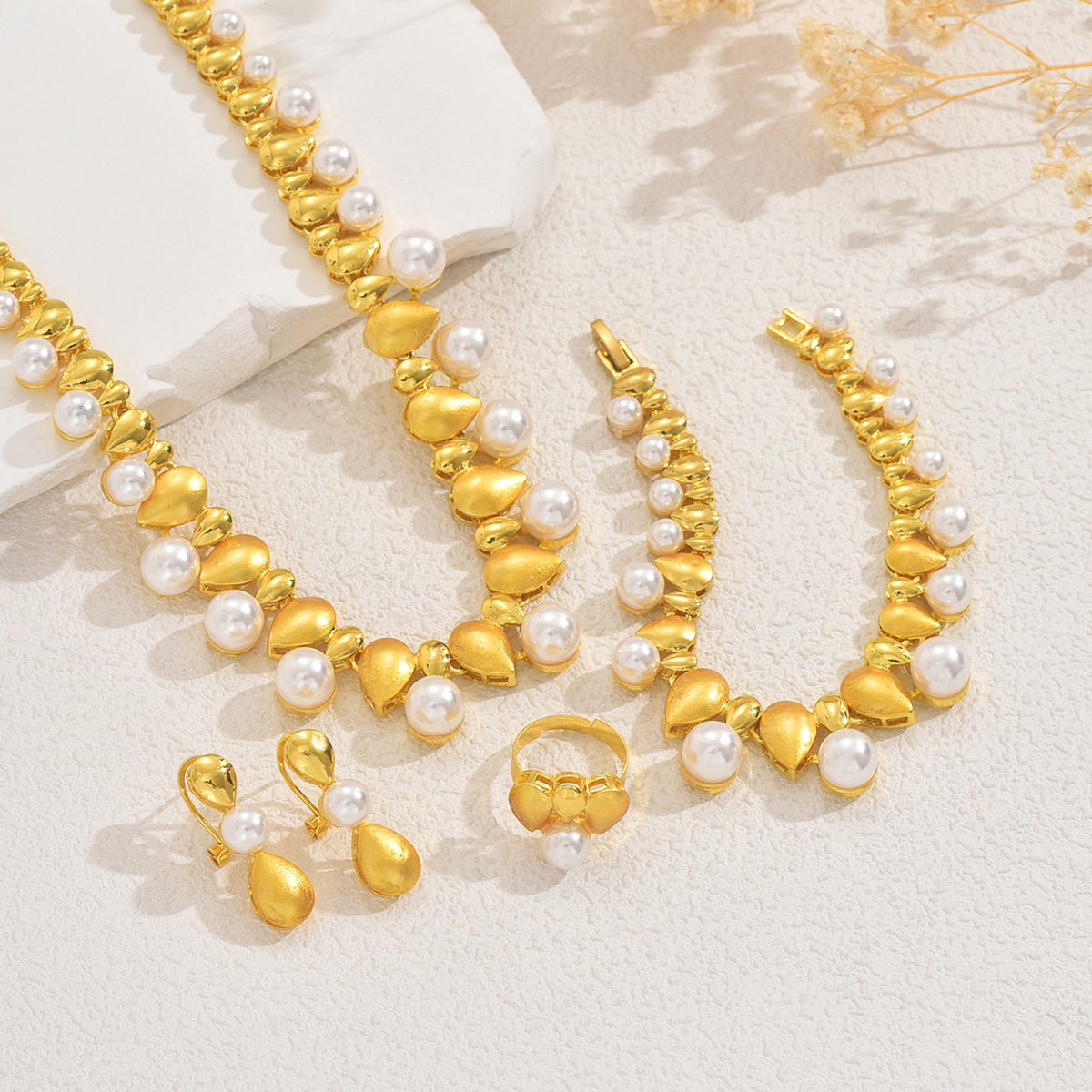 Jewelry099